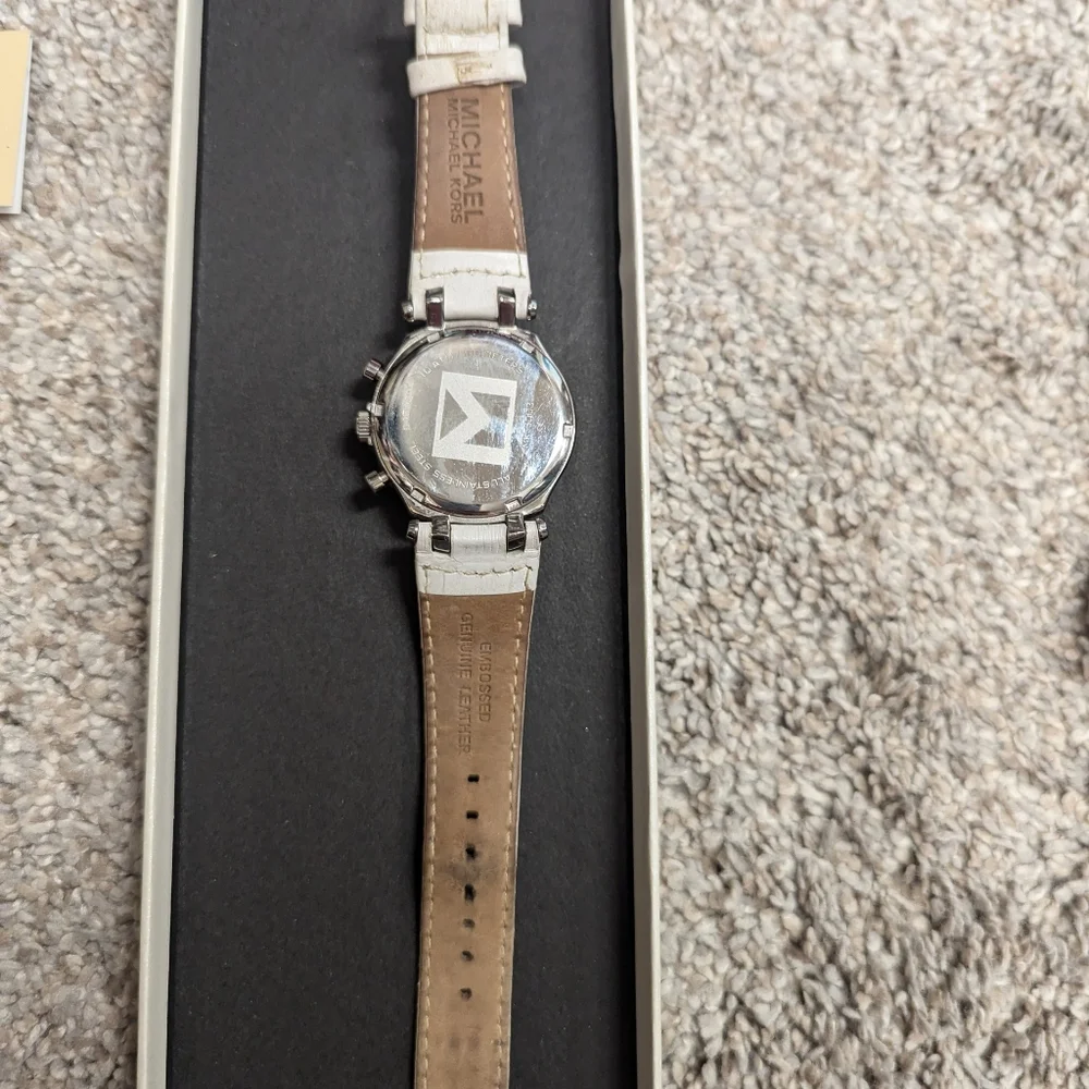 Michael kors White leather watch - Picture 2 of 4